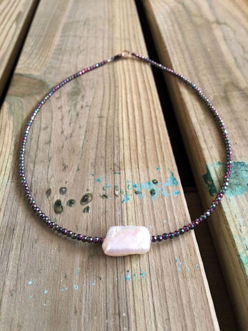 ChockerPiritaPerla1.jpg Chocker de pirita arcoiris y perla barroca J.Forks