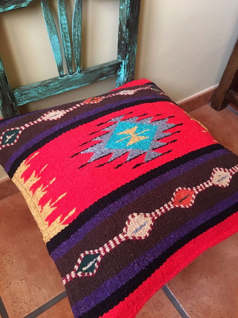 FundaCojinGoodyear1.jpg Funda de cojin Tribal Tejida a Mano Goodyear