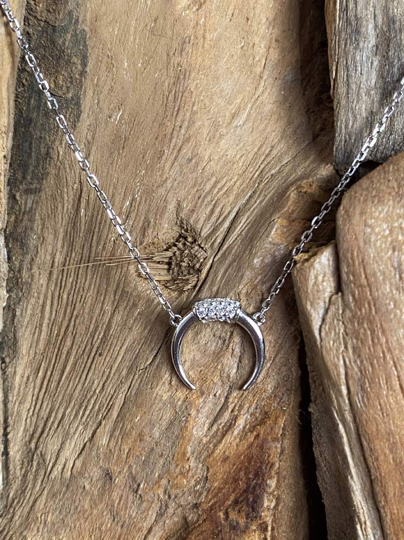 Colgante de luna Naja Naja Chapado en Plata Colgante de luna Naja Naja Chapado en Plata