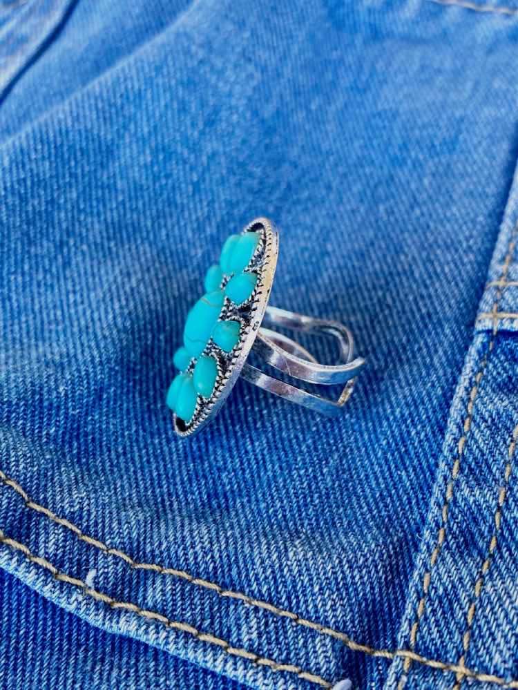anillo-turquesas-turquoise-cluster-II anillo-turquesas-turquoise-cluster-grande-y-ajustable-estilo-nativo-americano-country-y-boho-chic