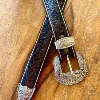 cinturón-tooled-leather-hebilla-country-en-marrón-chocolate-con-hebilla-plateada-de-mujer-estilo-western-y-boho-chic