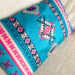 cojin-tribal-colores-vivos-azul-turquesa-I