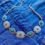 collar-de-conchos-vaqueros-peoria-estilo-boho-chic-con-turquesas-que-tambien-es-chocker-estilo-rockero-y-boho-chic