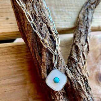 collar-ojo-madreperla