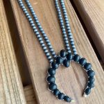 collar-squash-blossom-negro-salinas-