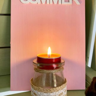 cuadro-portavelas-verano-para-estanteria-estilo-decoracion-estacional-cozy-rosa