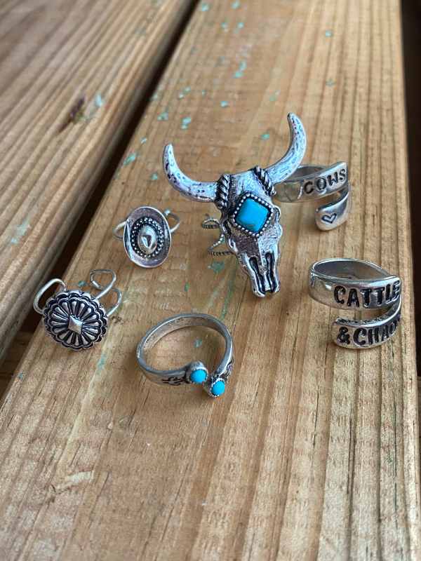 pack-de-6-anillos-bufalo-VI pack-de-6-anillos-bufalo-country-turquesa-anillos-plata-envejecida-estilo-western-boho-chic-bisuteria-vaquera