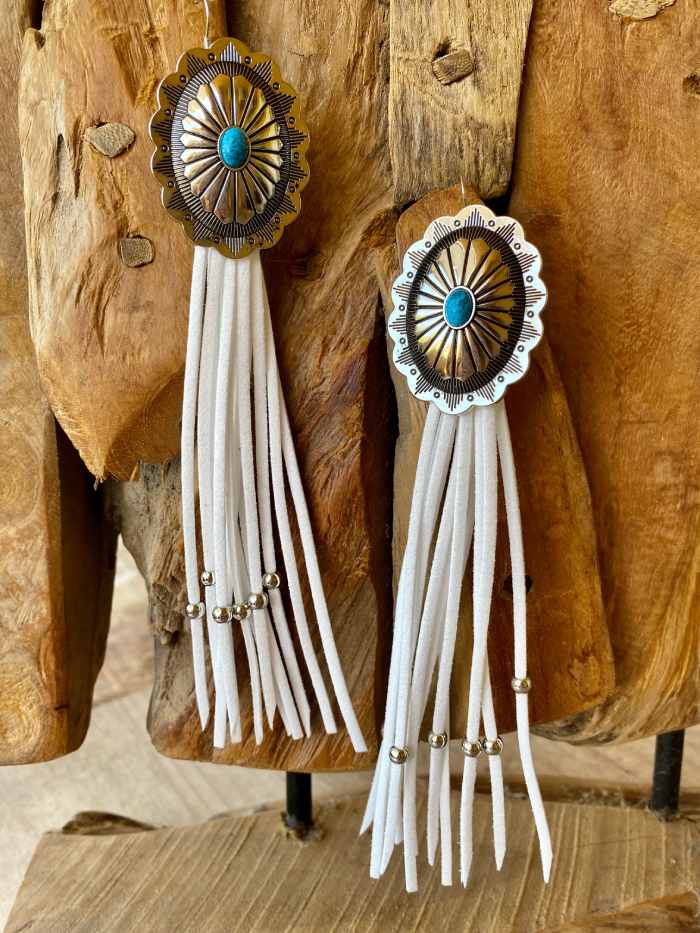 pendientes-concho-y-flecos-country-blancos pendientes-concho-y-flecos-country-blancos