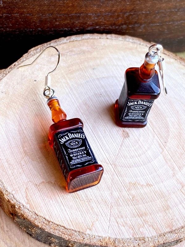 pendientes-jack-daniels-plata-de-ley-II pendientes-jack-daniels-plata-de-ley-I