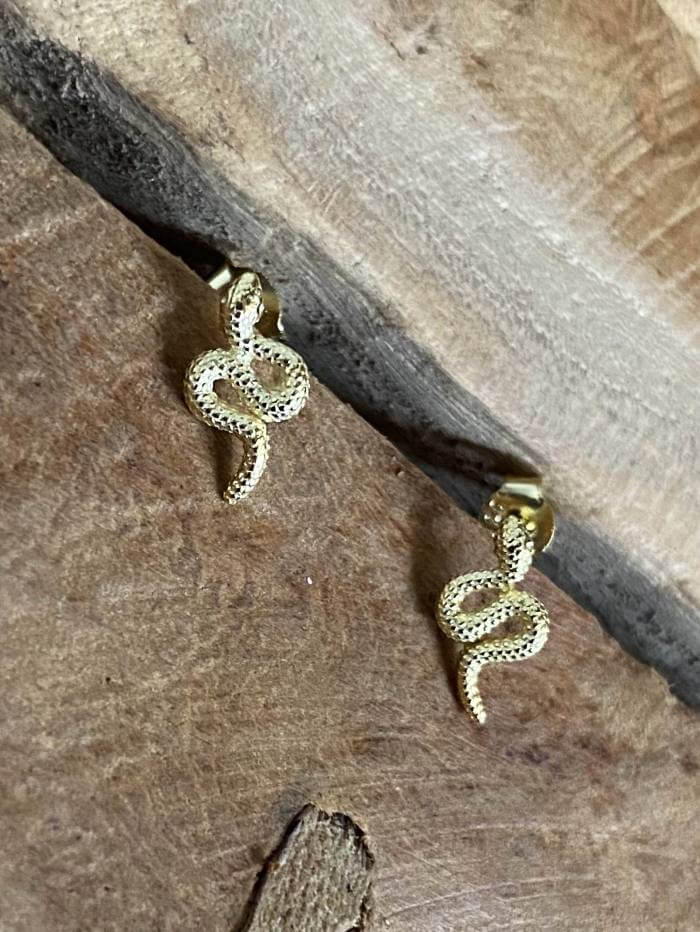 pendientes-serpiente-oro-pequeños pendientes-serpiente-oro-pequeños