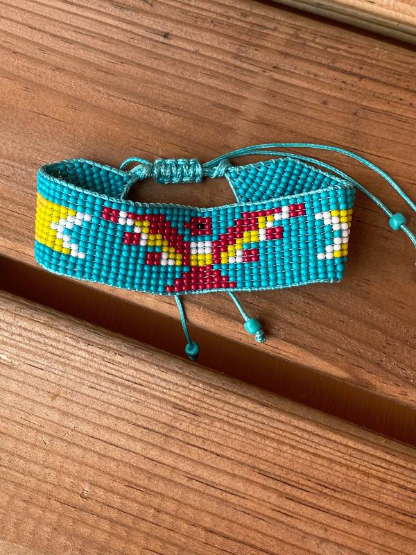 pulsera-de-cuentas-tejidas-isleño-III pulsera-de-cuentas-tejidas-isleño